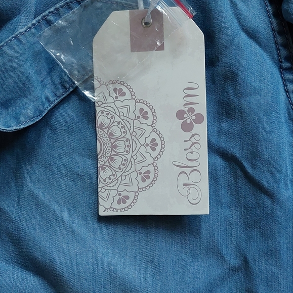 BLOSSOM 100 % tencel cropped wide leg tie waist pants. Size 13/14 - Picture 4 of 7